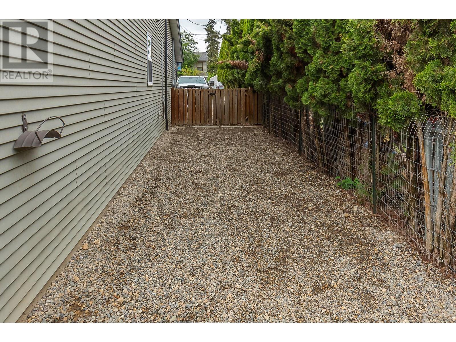 3515 Jackson Avenue, Armstrong, British Columbia  V0E 1B2 - Photo 50 - 10350853