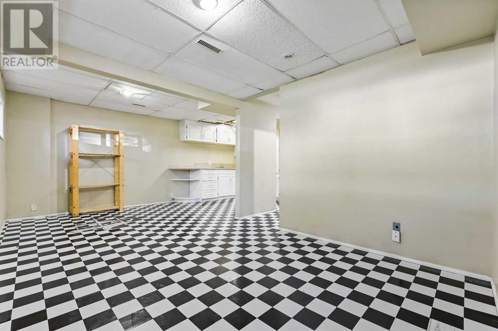 154 Woodglen Grove Sw, Calgary, Alberta  T2W 4S8 - Photo 28 - A2224798