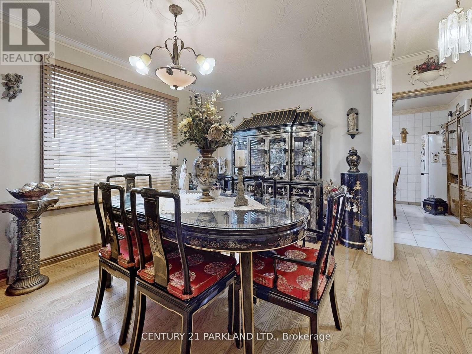 526 Milverton Boulevard, Toronto (Danforth), Ontario  M4C 1X5 - Photo 8 - E12204073