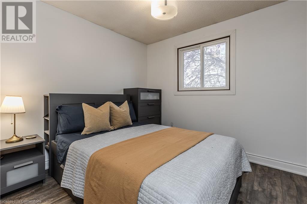 2218 Leominster Drive, Burlington, Ontario  L7P 3X1 - Photo 21 - 40738584