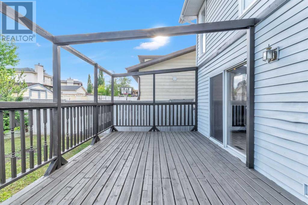 55 Sandstone Way Nw, Calgary, Alberta  T3K 3A1 - Photo 40 - A2227112