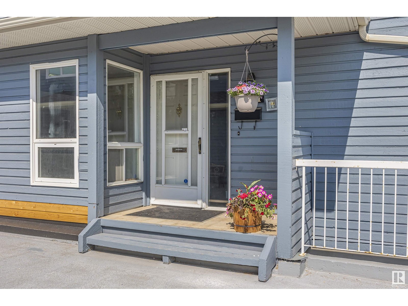 Property at 1511 LAKESIDE GR image 1