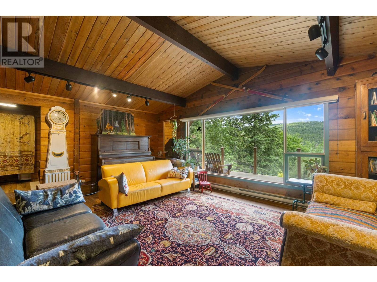 781 Gardom Lake Road, Enderby, British Columbia  V0E 1V3 - Photo 29 - 10350072