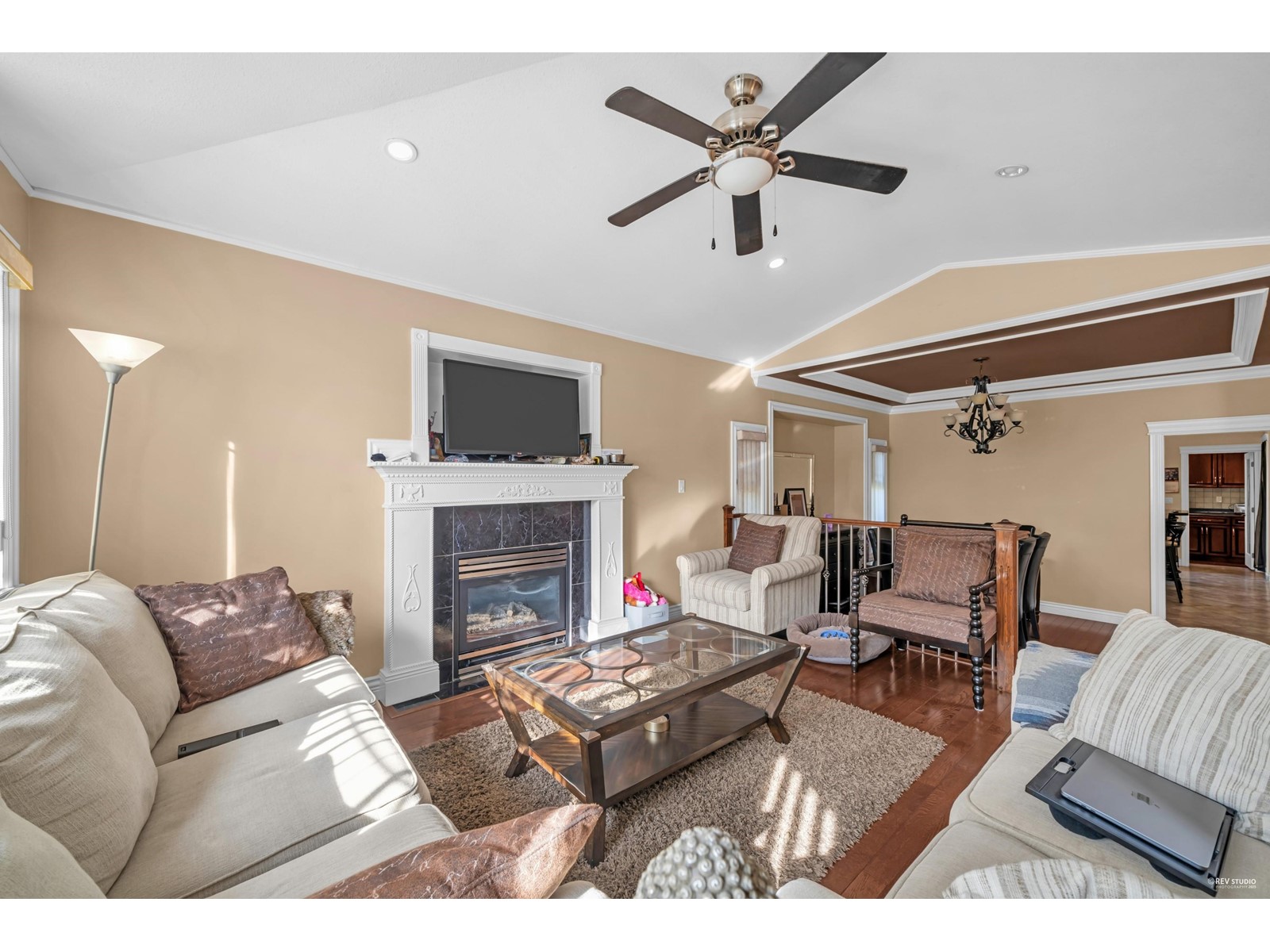 Property at 12699 99 AVENUE image 3