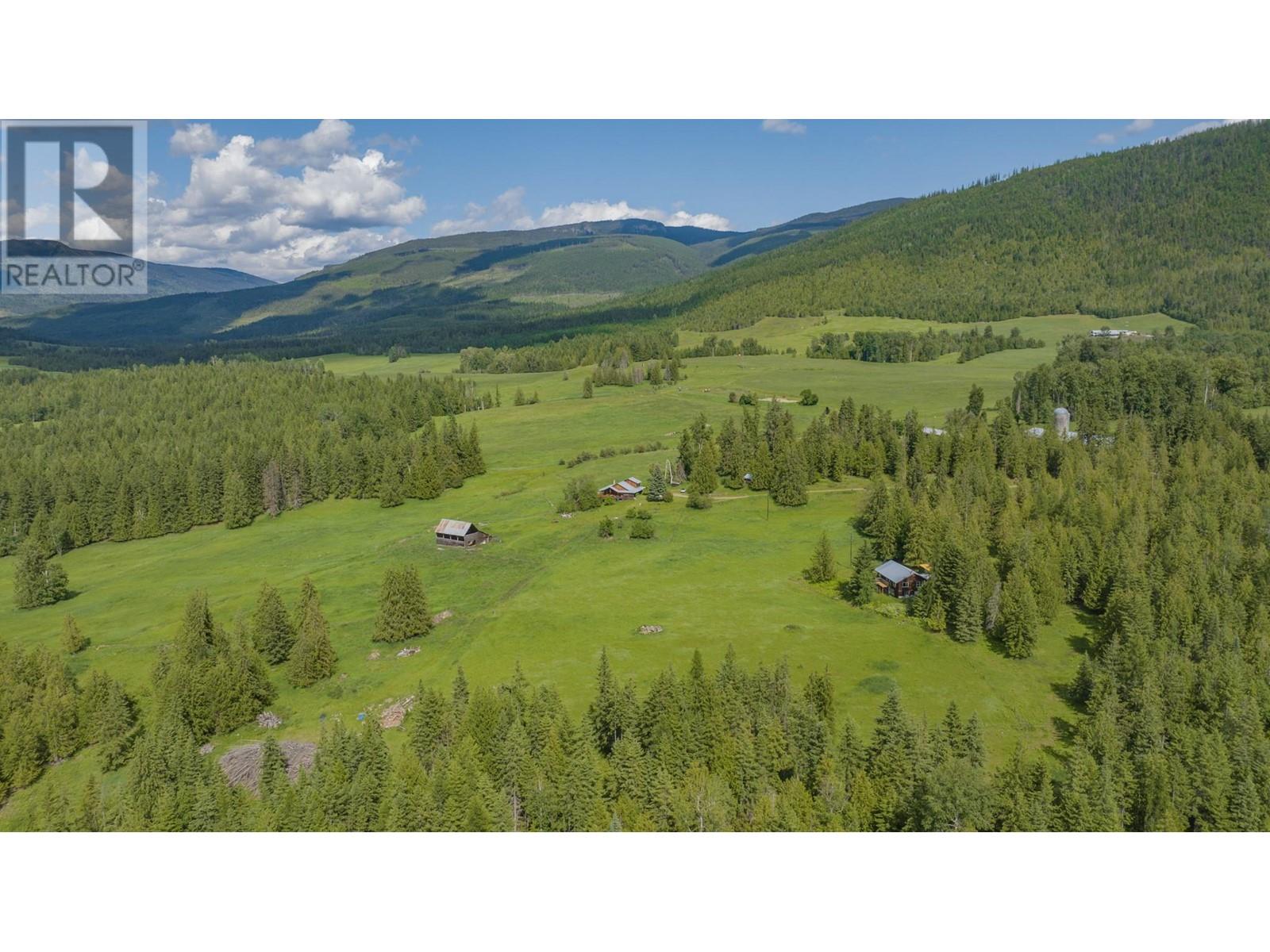 288 Sigalet Road, Lumby, British Columbia  V0E 2G6 - Photo 63 - 10350837