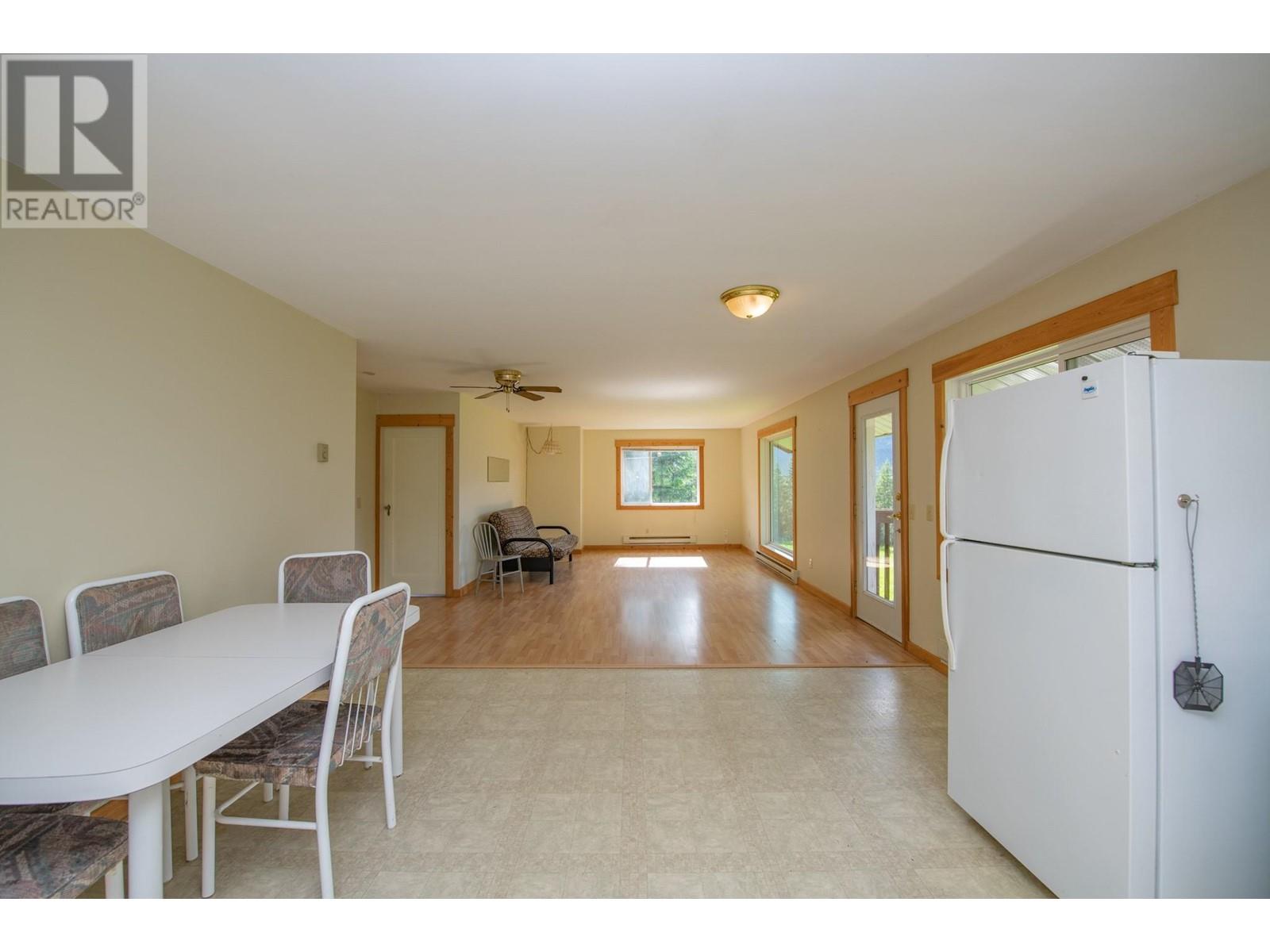 288 Sigalet Road, Lumby, British Columbia  V0E 2G6 - Photo 8 - 10350837
