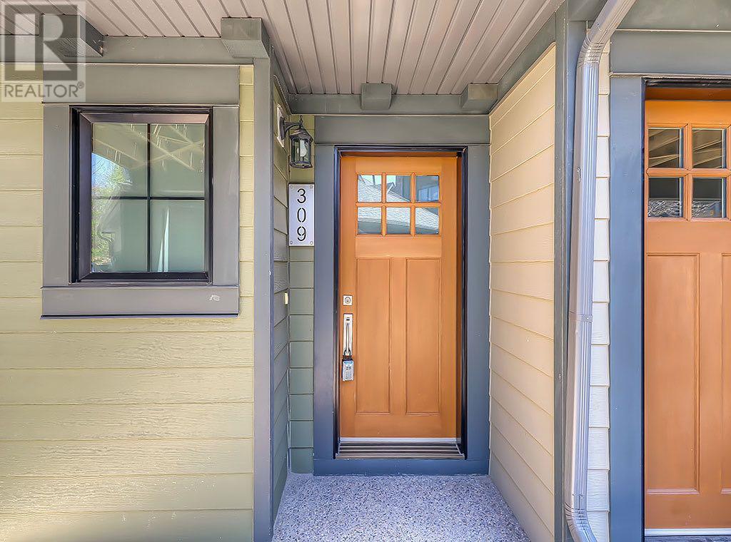 Property at 309 Ascot Circle SW image 4
