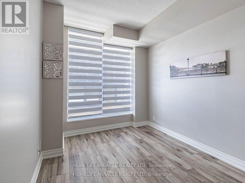811 - 736 Spadina Avenue, Toronto, Ontario  M5S 2J6 - Photo 25 - C12204090