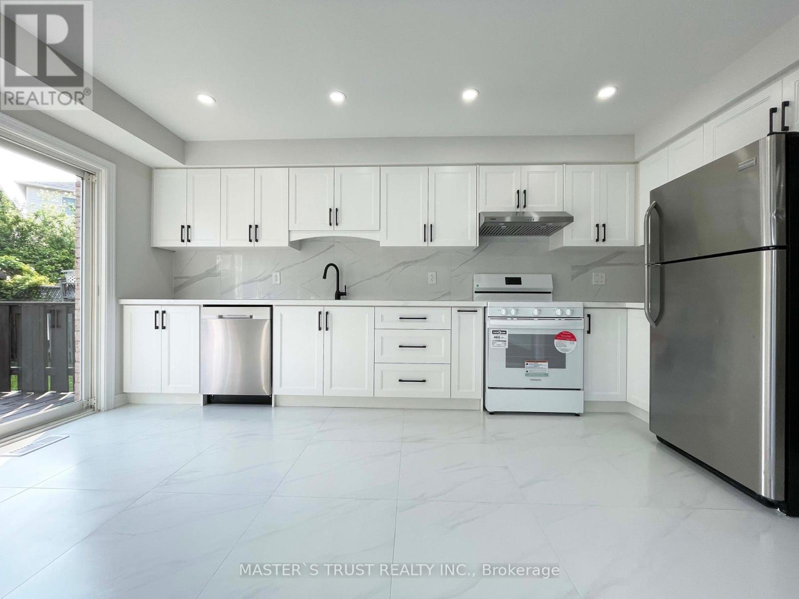 189 Andona Crescent, Toronto (Centennial Scarborough), Ontario  M1C 5J7 - Photo 11 - E12204104