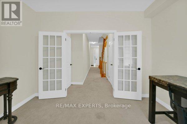 87 De La Roche Drive N, Vaughan (Vellore Village), Ontario  L4L 1A6 - Photo 10 - N12204097