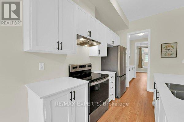 87 De La Roche Drive N, Vaughan (Vellore Village), Ontario  L4L 1A6 - Photo 18 - N12204097