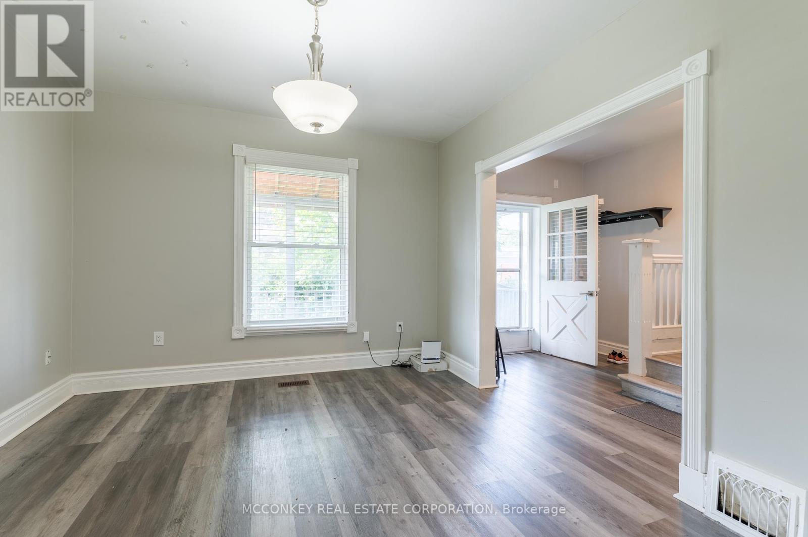 730 Park Street S, Peterborough South, Ontario  K9J 3T4 - Photo 11 - X12198535