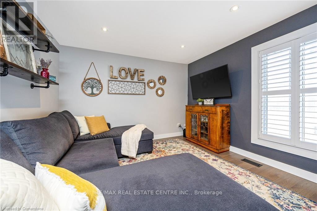 390 Woodward Avenue, Milton, Ontario  L9T 1V4 - Photo 7 - W12204114