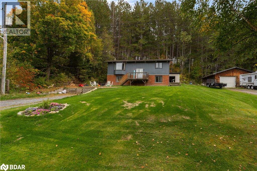 313 Syples Street, Burk's Falls, Ontario  P0A 1C0 - Photo 2 - 40708108