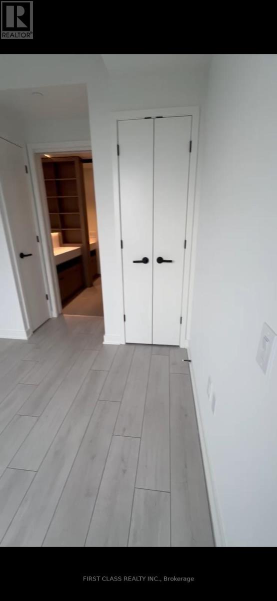 3302 - 55 Charles Street E, Toronto, Ontario  M4Y 0J1 - Photo 8 - C12204148