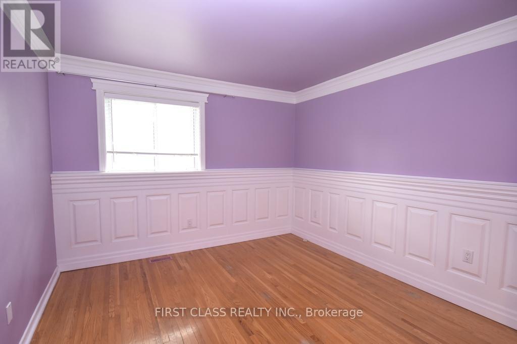 Main - 331 Woodsworth Road, Toronto, Ontario  M2L 2T7 - Photo 9 - C12177555