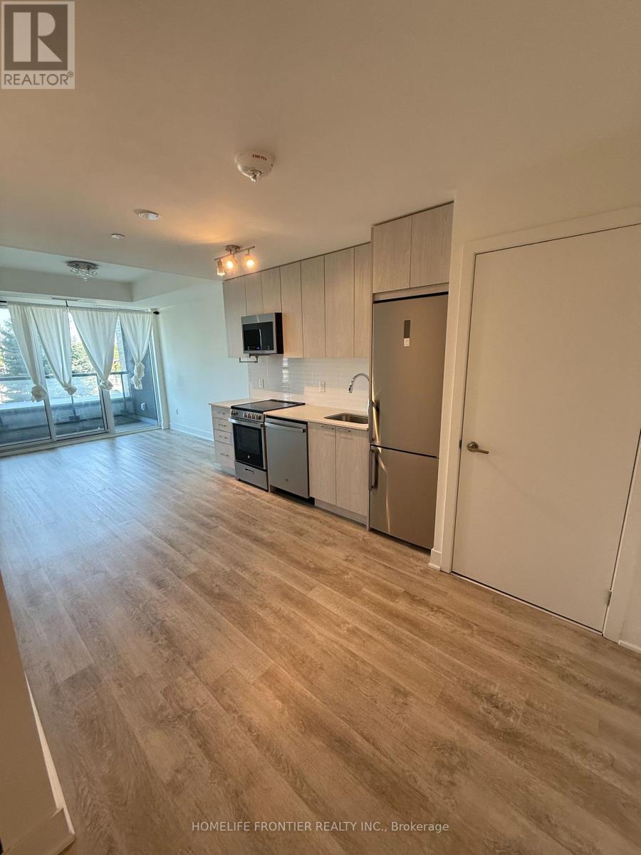 212 - 185 Deerfield Road, Newmarket, Ontario  L3Y 0G7 - Photo 3 - N12204137