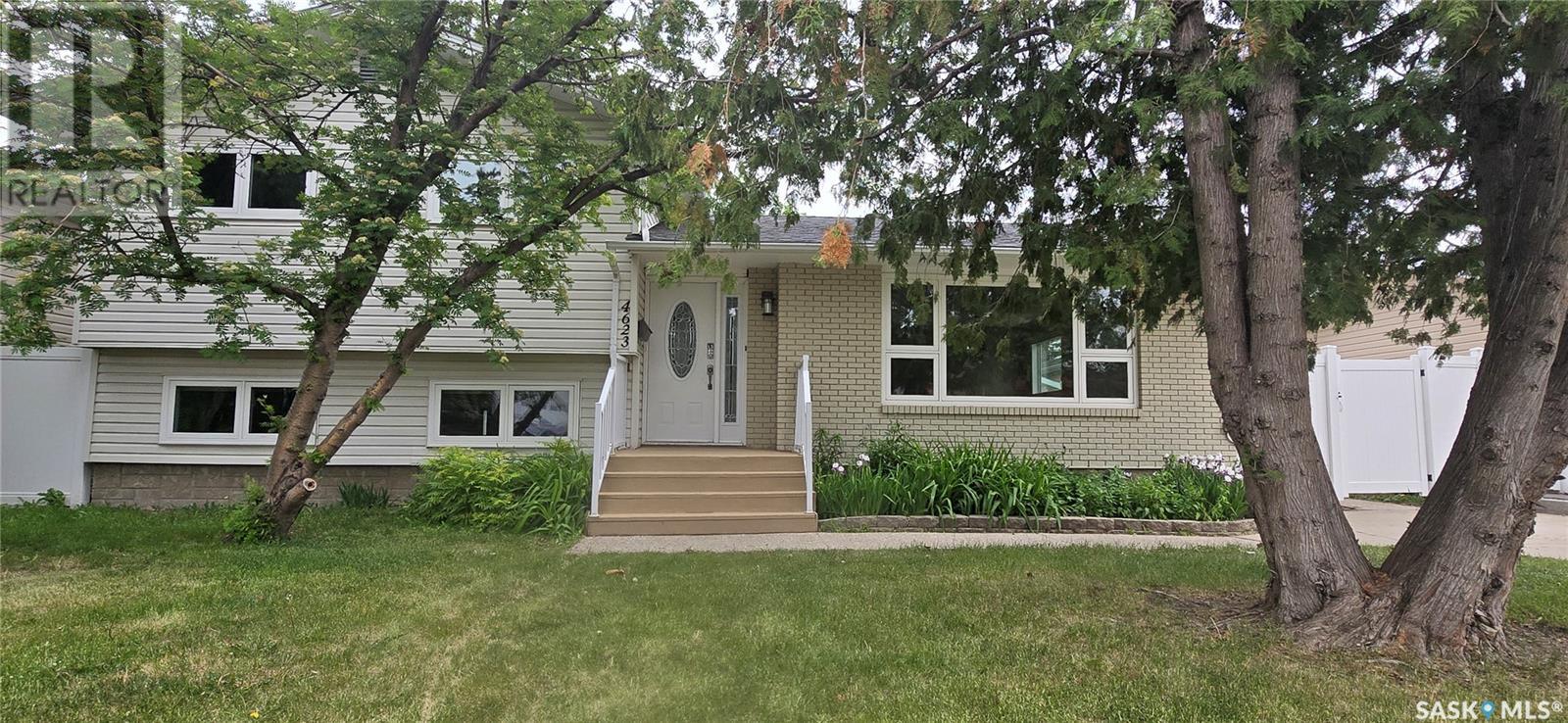 4623 Queen STREET, Regina, Saskatchewan