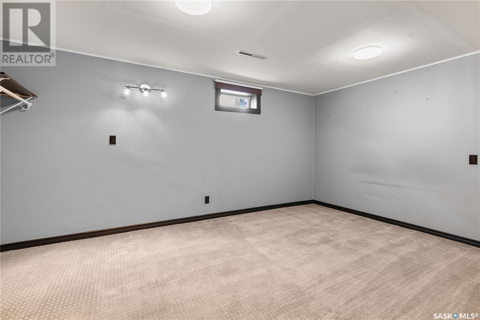 4623 Queen Street, Regina, Saskatchewan  S4S 5Y1 - Photo 39 - SK008651