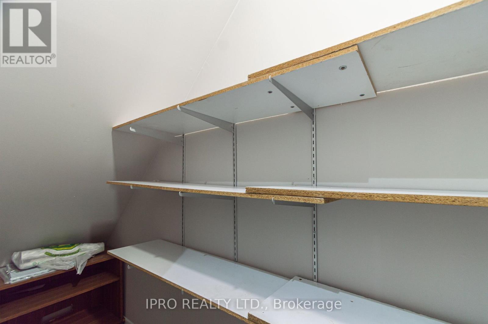 16 Franklin Court, Brampton (Bramalea West Industrial), Ontario  L6T 3Z1 - Photo 24 - W12204136