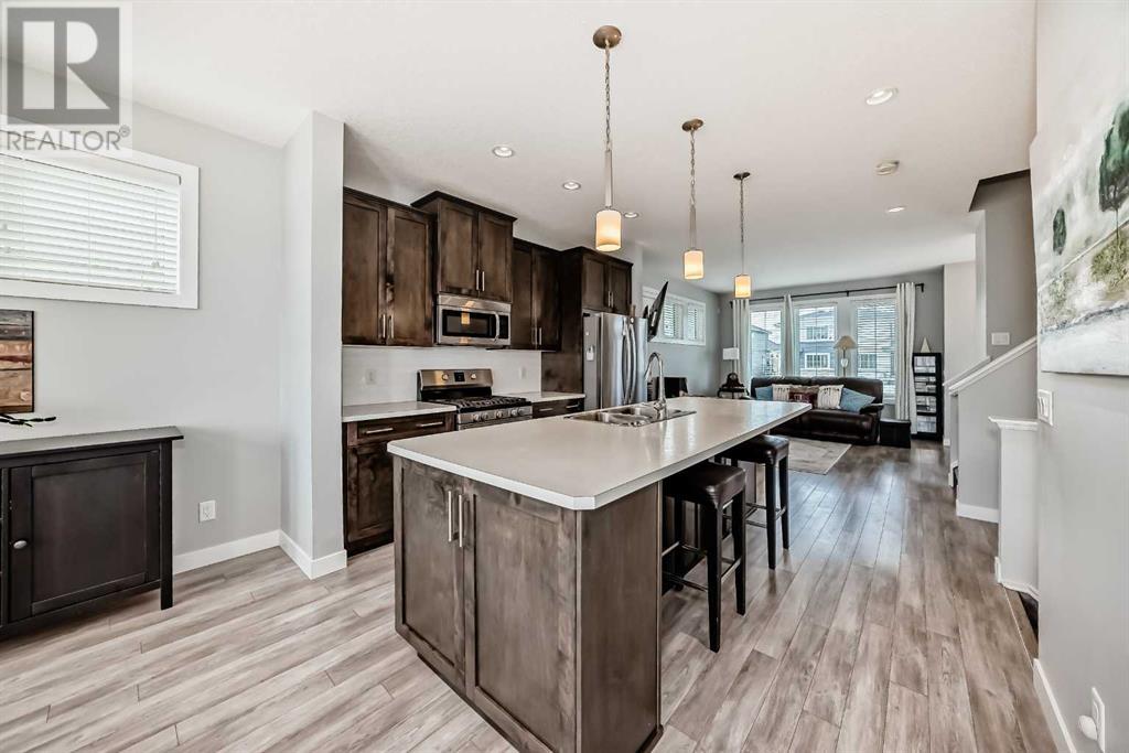 183 River Heights Drive, Cochrane, Alberta  T4C 0Y1 - Photo 4 - A2222706