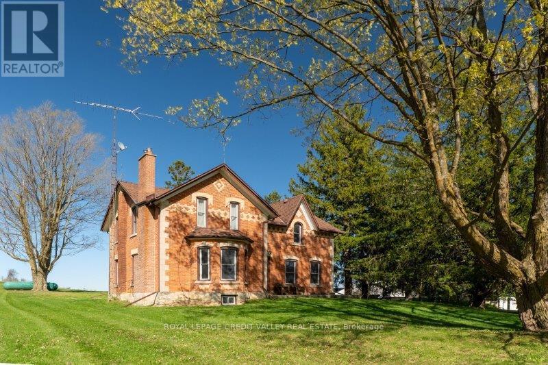 15719 Shaws Creek Road, Caledon, Ontario  L7C 1V9 - Photo 3 - W12203903