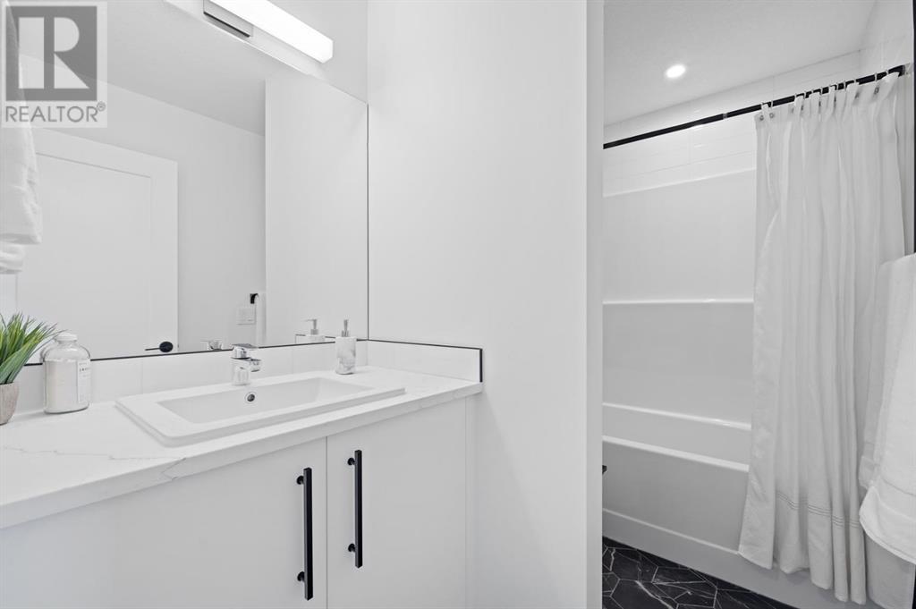 136 Carringvue Place Nw, Calgary, Alberta  T3P 2L9 - Photo 37 - A2228884