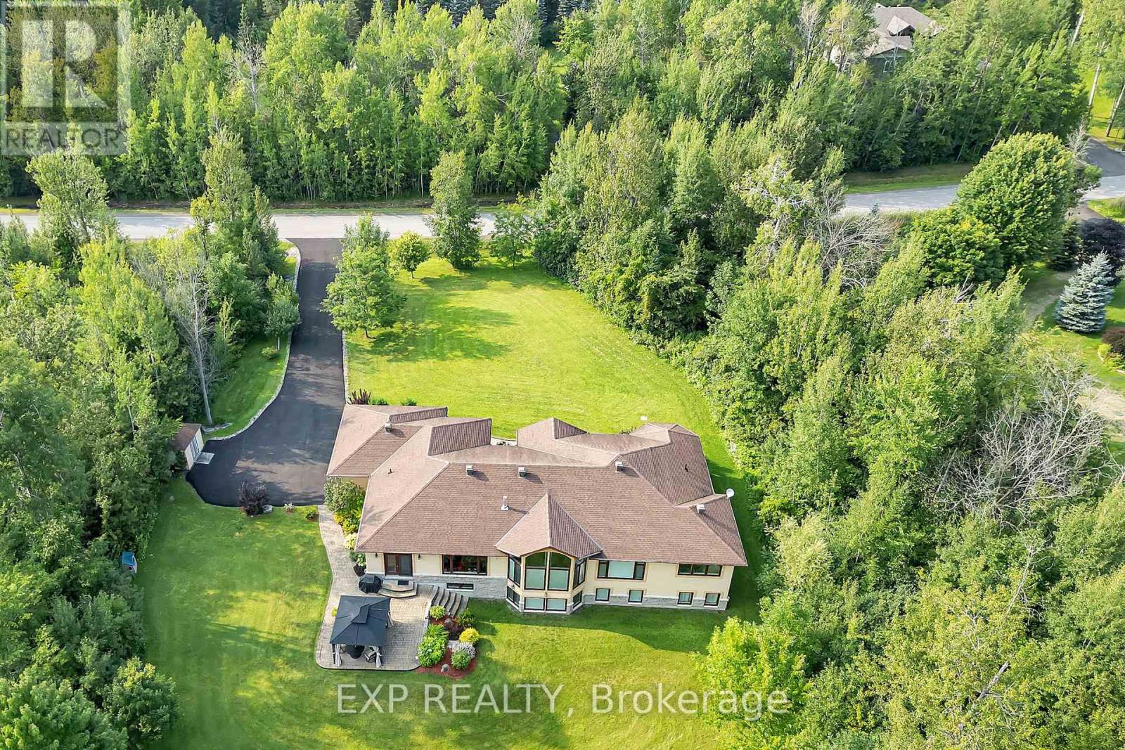 104 Sentinel Pine Way, Ottawa, Ontario  K0A 1L0 - Photo 43 - X12097027