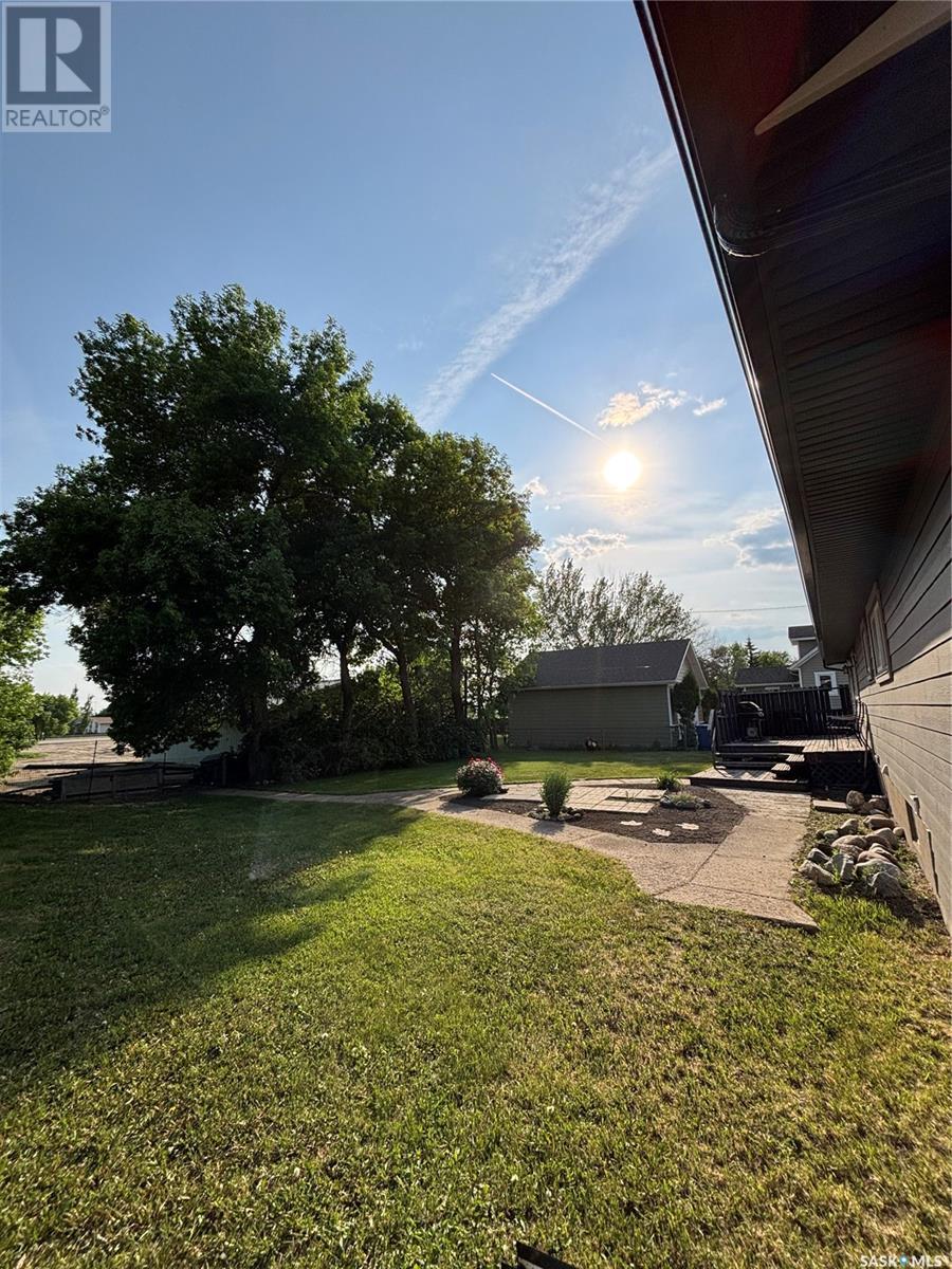 845 Prospect Avenue, Oxbow, Saskatchewan  S0C 2B0 - Photo 16 - SK993353
