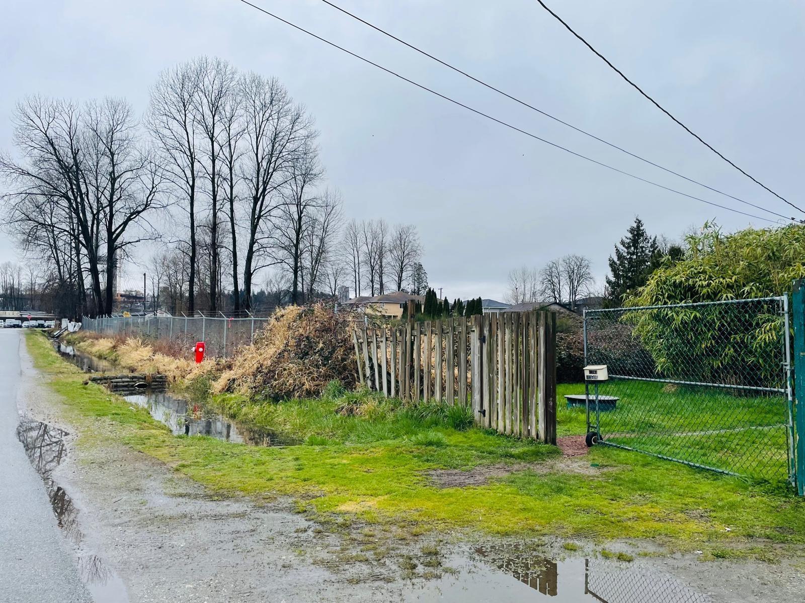 12463 112a Avenue, Surrey, British Columbia  V3V 3L2 - Photo 15 - R2979907
