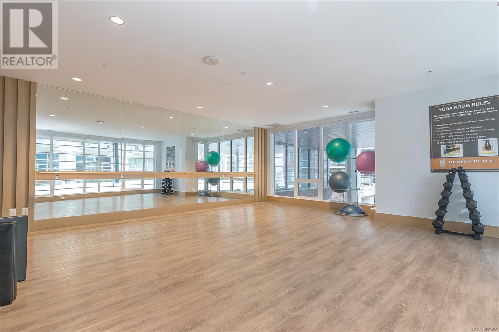 1108 777 Herald St, Victoria, British Columbia  V8T 0C7 - Photo 17 - 1002466