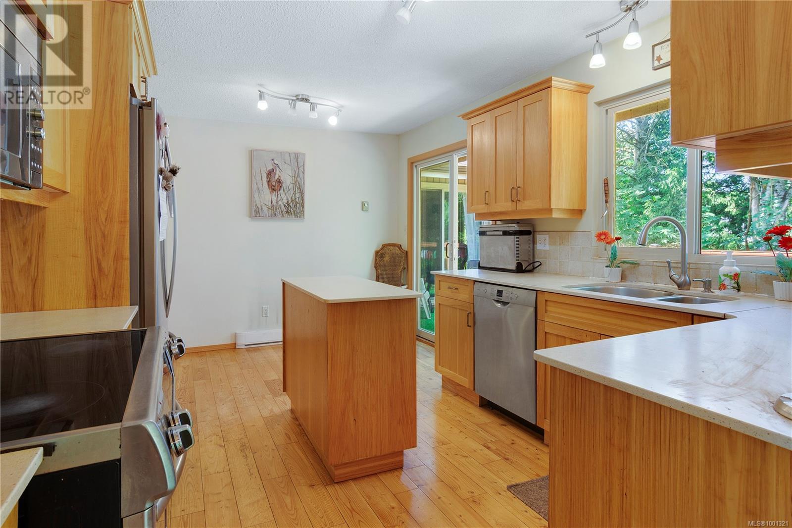 3527 Fairview Dr, Nanaimo, British Columbia  V9T 4R5 - Photo 6 - 1001321