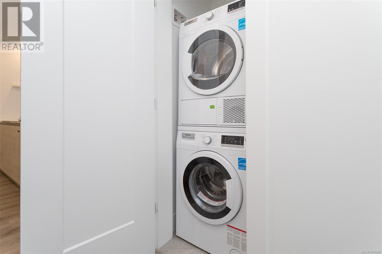 1108 777 Herald St, Victoria, British Columbia  V8T 0C7 - Photo 12 - 1002466