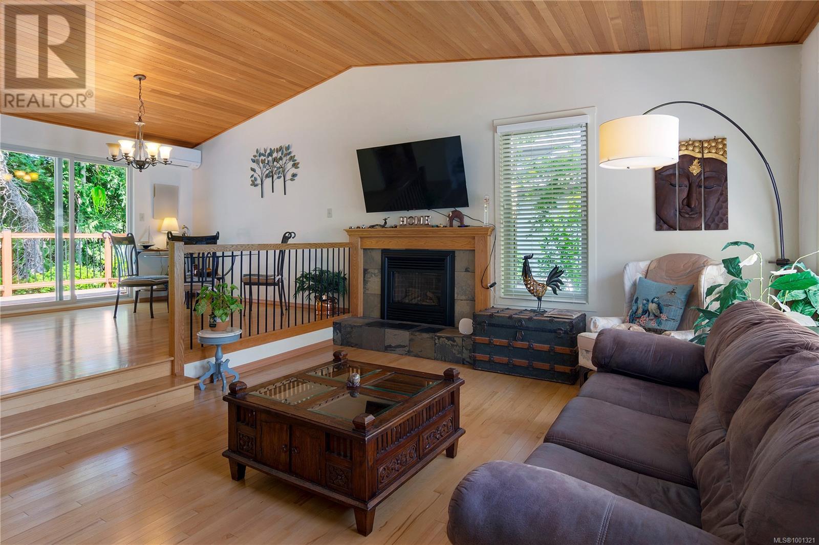 Property at 3527 Fairview Dr image 3