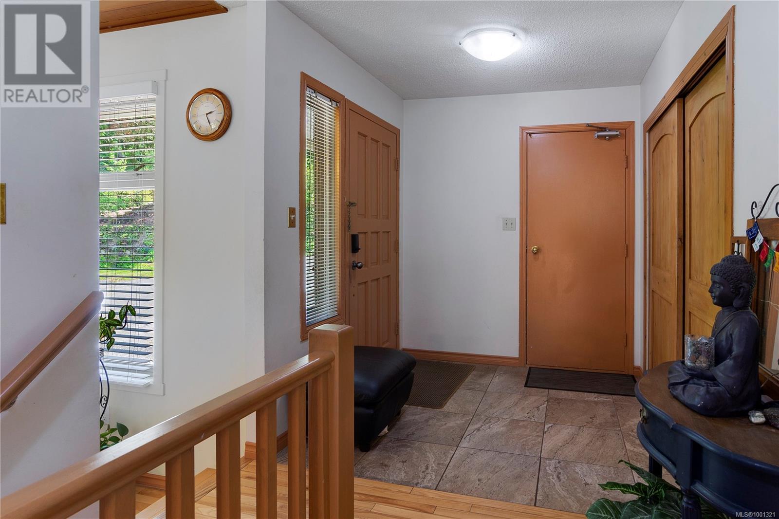 Property at 3527 Fairview Dr image 4