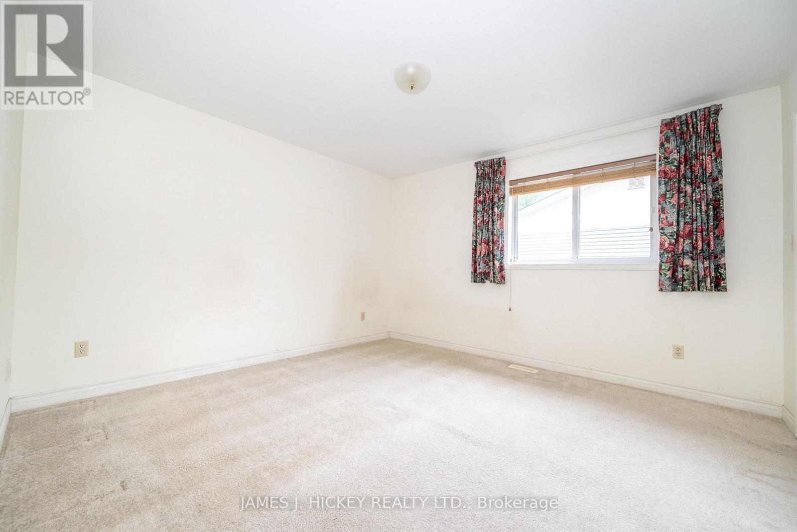 11 Banting Drive, Deep River, Ontario  K0J 1P0 - Photo 17 - X12204172