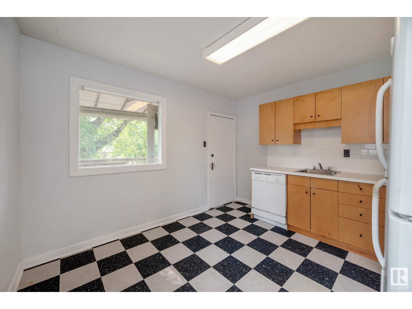 12018 122 St Nw, Edmonton, Alberta  T5L 0C6 - Photo 13 - E4441053
