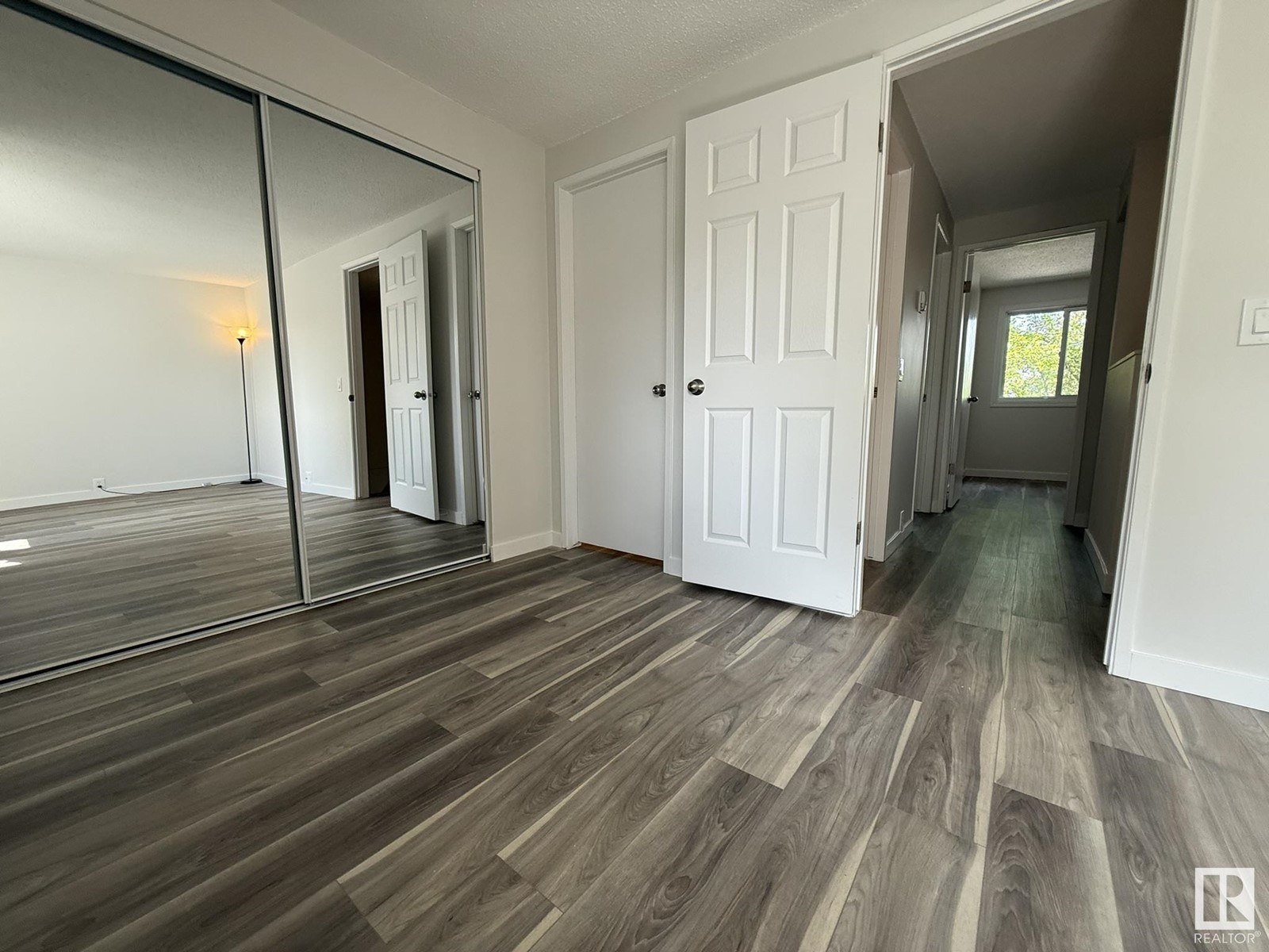 #39 2024 57 St Nw, Edmonton, Alberta  T6L 2Z3 - Photo 27 - E4441006