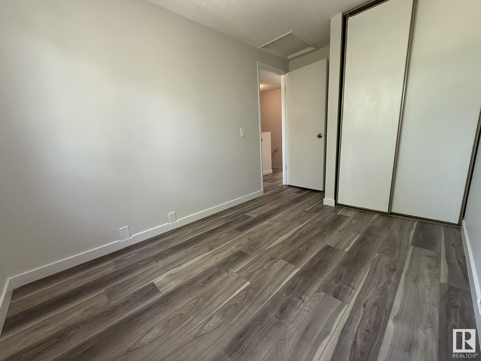 #39 2024 57 St Nw, Edmonton, Alberta  T6L 2Z3 - Photo 31 - E4441006