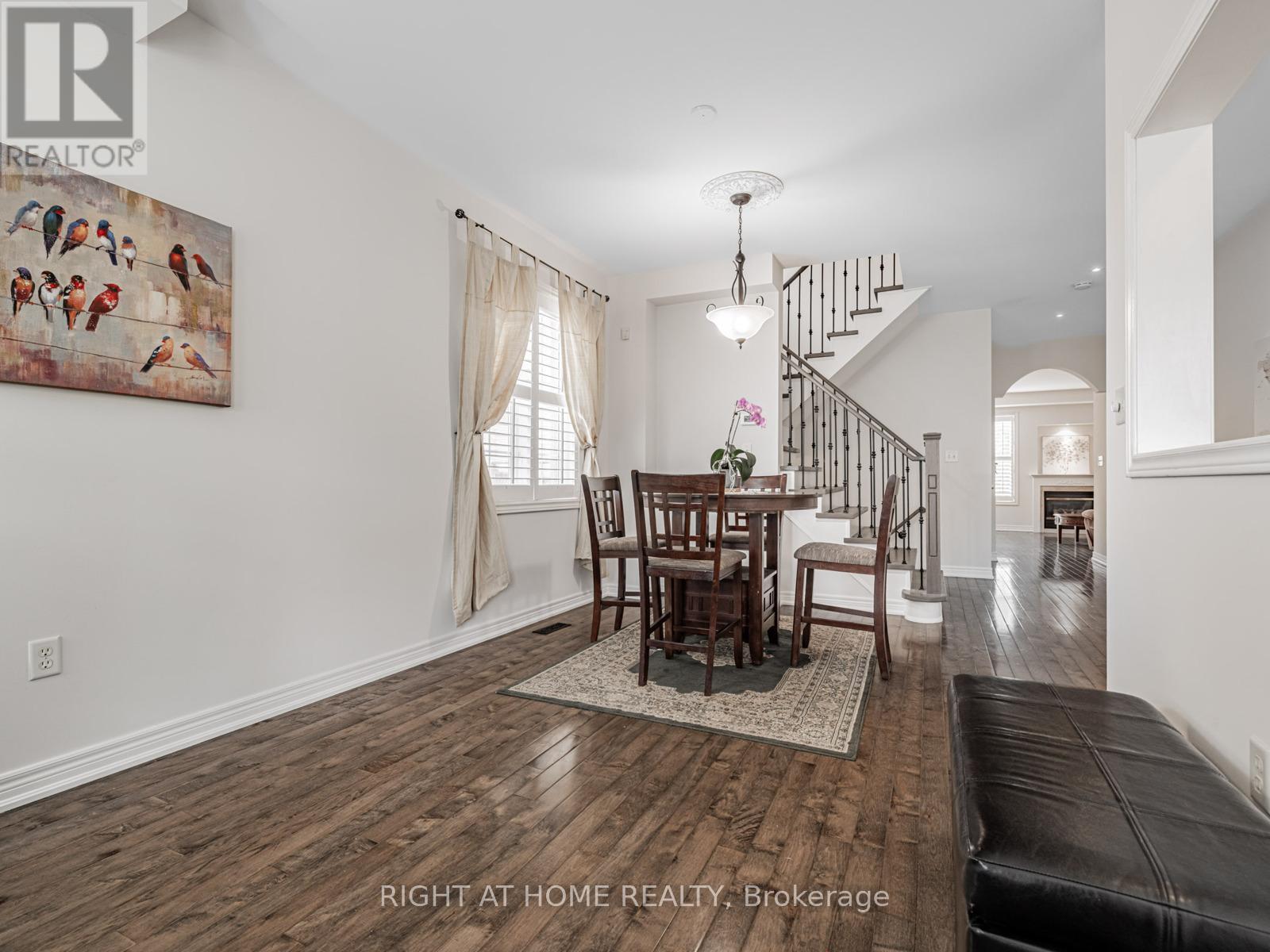 Property at 56 WALDRON CRESCENT image 4