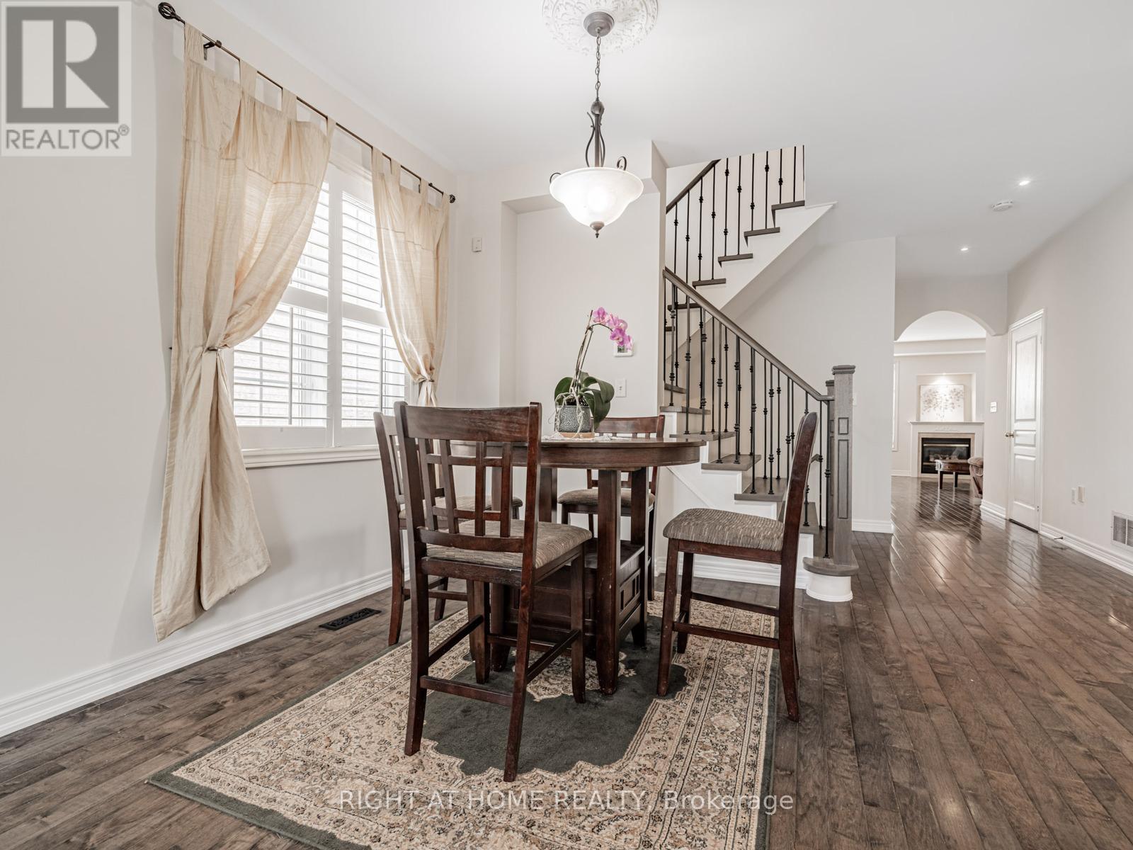 Property at 56 WALDRON CRESCENT image 5