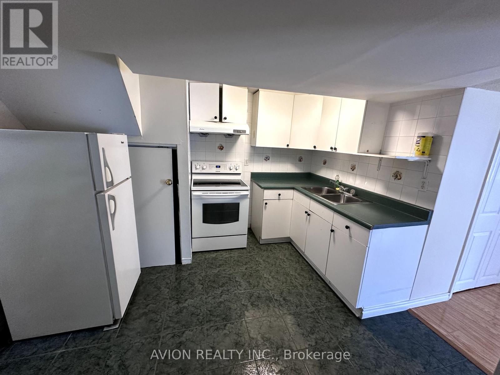 Bsmt-66 Sophia Road, Markham, Ontario  L3S 3Y5 - Photo 4 - N12204182