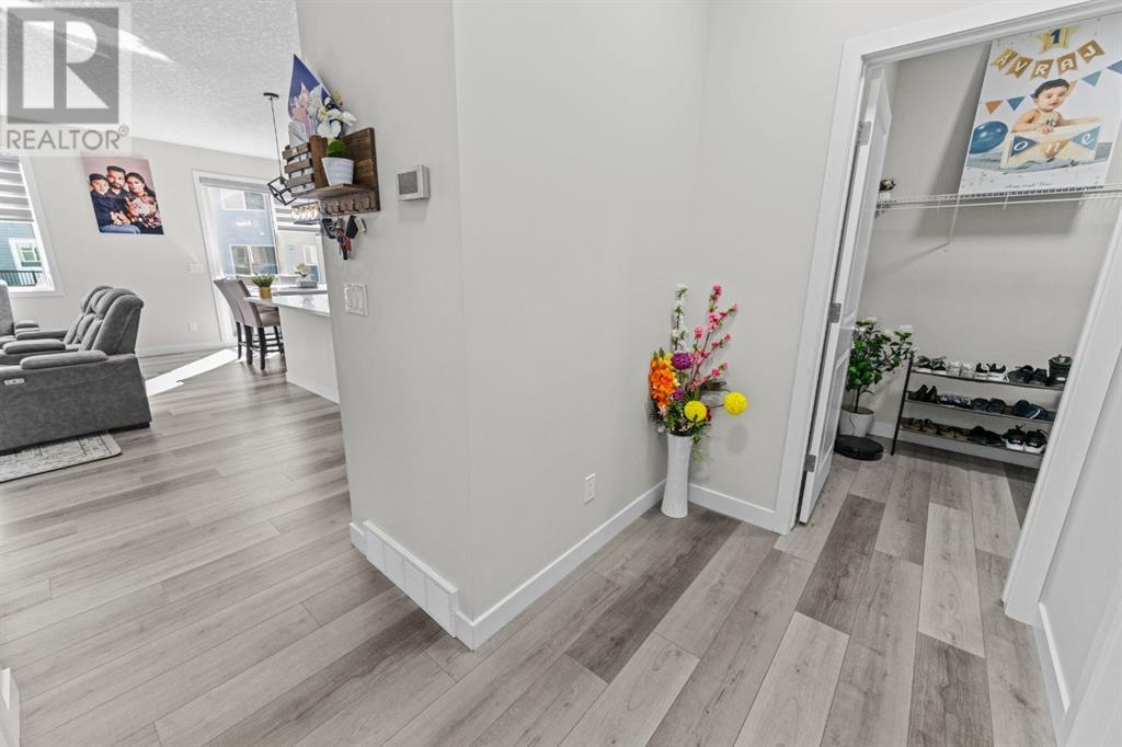 244 Savanna Way Ne, Calgary, Alberta  T3J 0Z9 - Photo 7 - A2227981