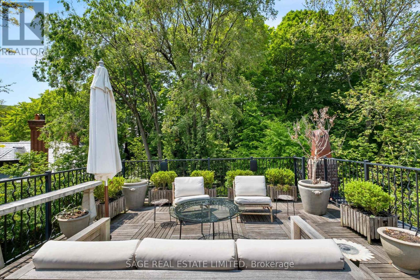 104 Park Road, Toronto, Ontario  M4W 2N7 - Photo 47 - C12204036