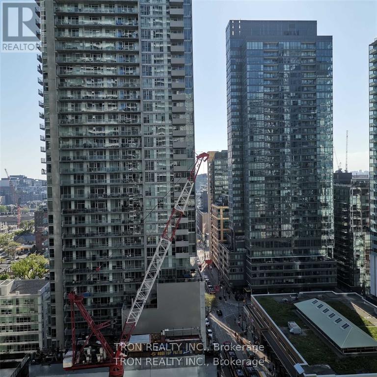 2003 - 125 Blue Jays Way, Toronto (Waterfront Communities), Ontario  M5V 0N5 - Photo 5 - C12204195