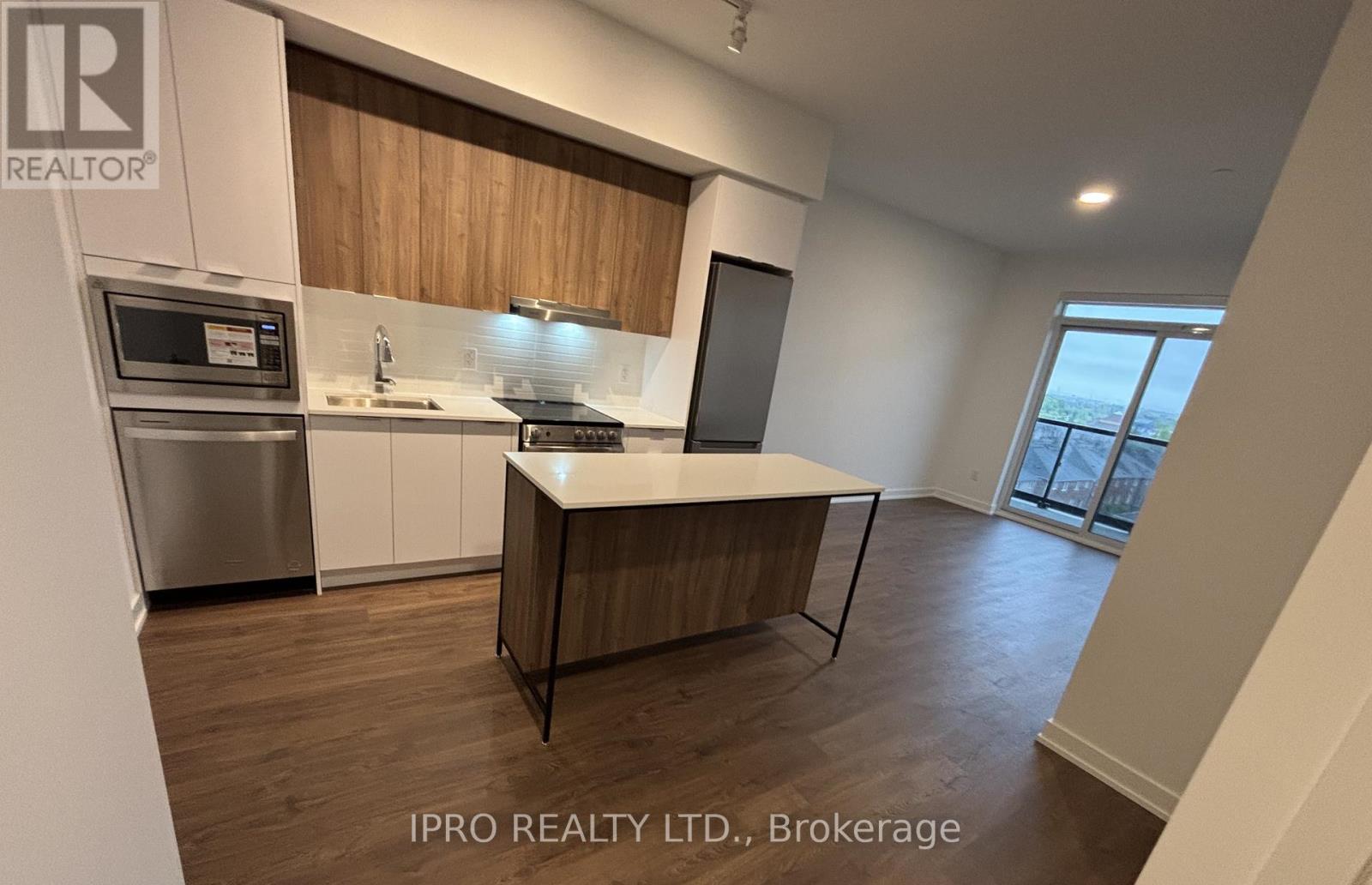 627 - 5105 Hurontario Street, Mississauga, Ontario  L4Z 0C9 - Photo 4 - W12204197