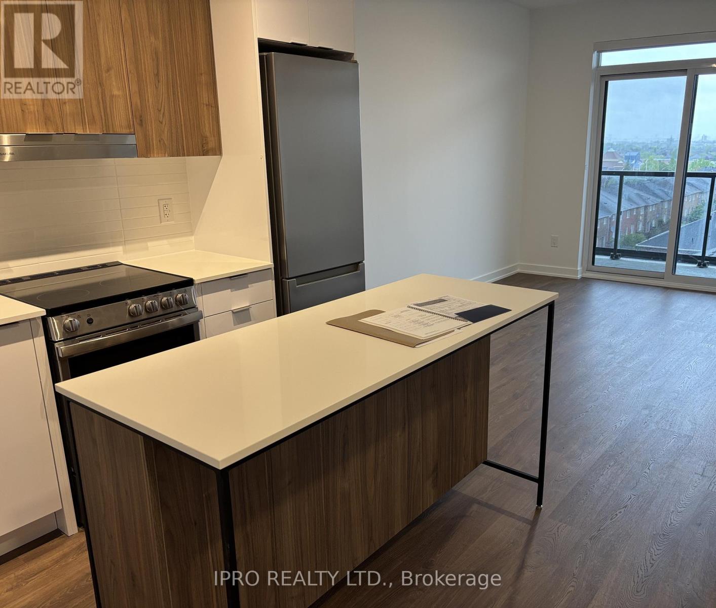 627 - 5105 Hurontario Street, Mississauga, Ontario  L4Z 0C9 - Photo 5 - W12204197