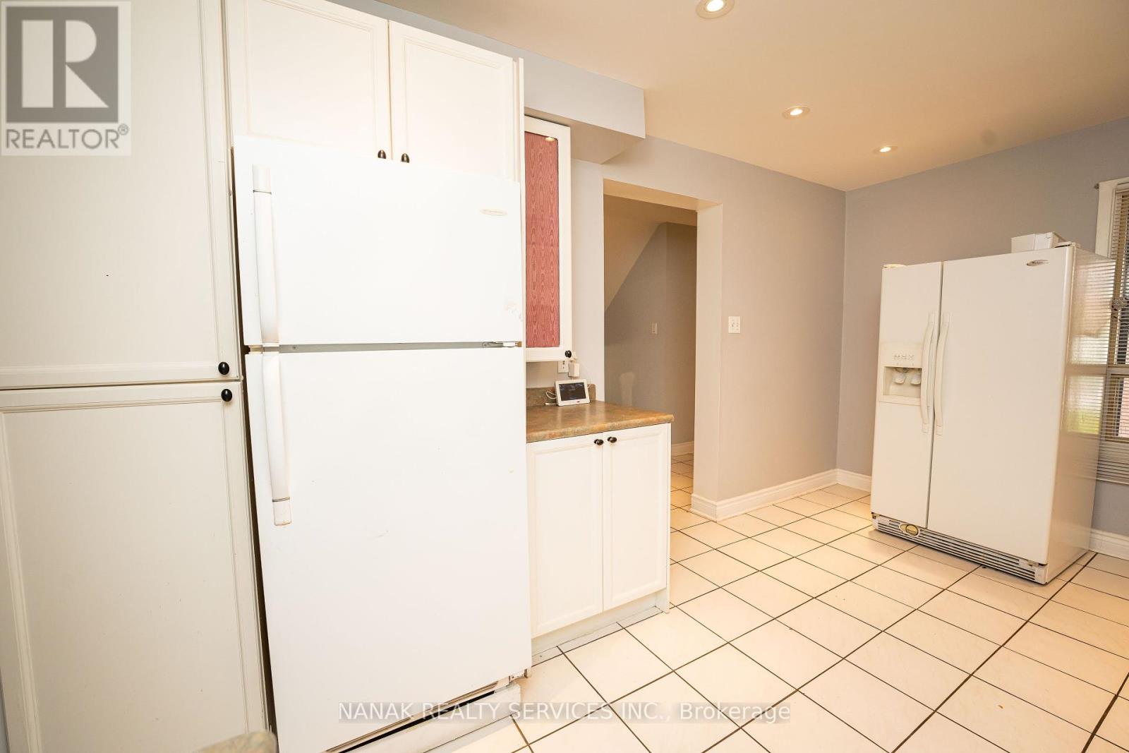 133 Murray St Street E, Brampton (Brampton West), Ontario  L6X 2S5 - Photo 14 - W12204198