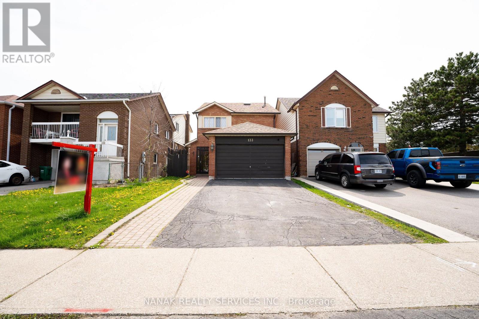 133 Murray St Street E, Brampton (Brampton West), Ontario  L6X 2S5 - Photo 2 - W12204198