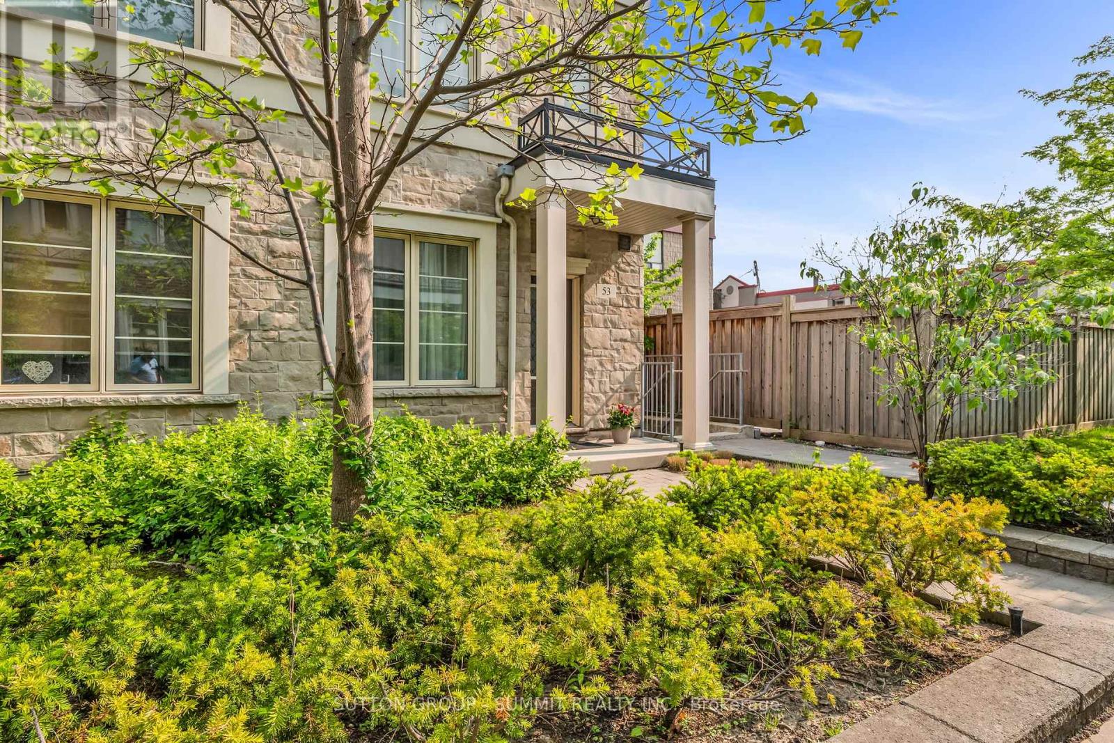 53 - 636 Evans Avenue S, Toronto (Alderwood), Ontario  M8W 2W6 - Photo 3 - W12204200